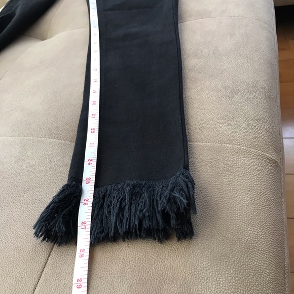 ♻️Reposted NWOT Earl Jeans embroidered & studded skinny jeans - Picture 9 of 16